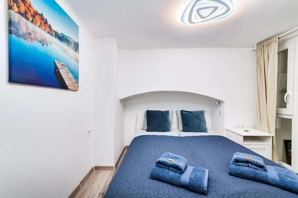 Amazing Kazinczy Flat No. 1 Budapest 0*,