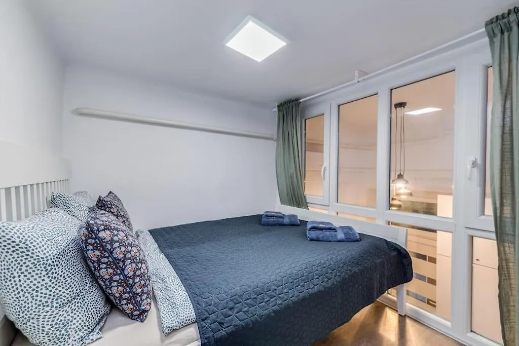 Amazing Kazinczy Flat No. 1 Budapest